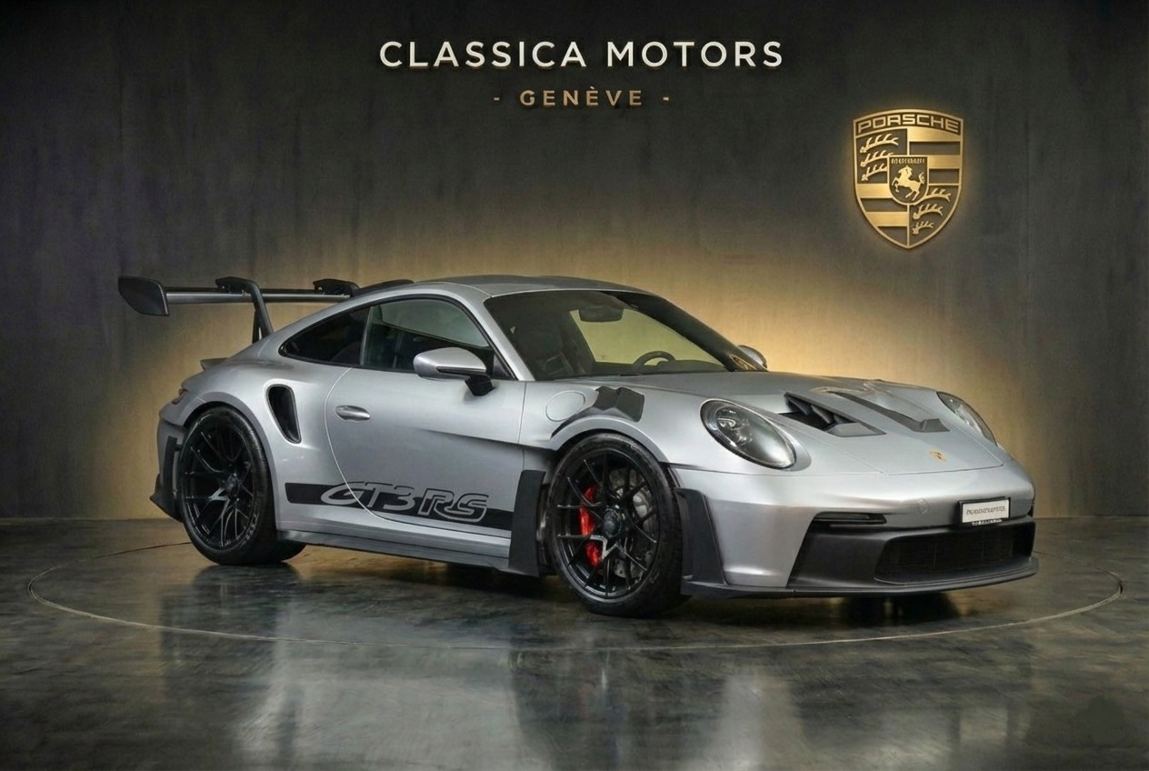 PORSCHE 911 GT3 RS