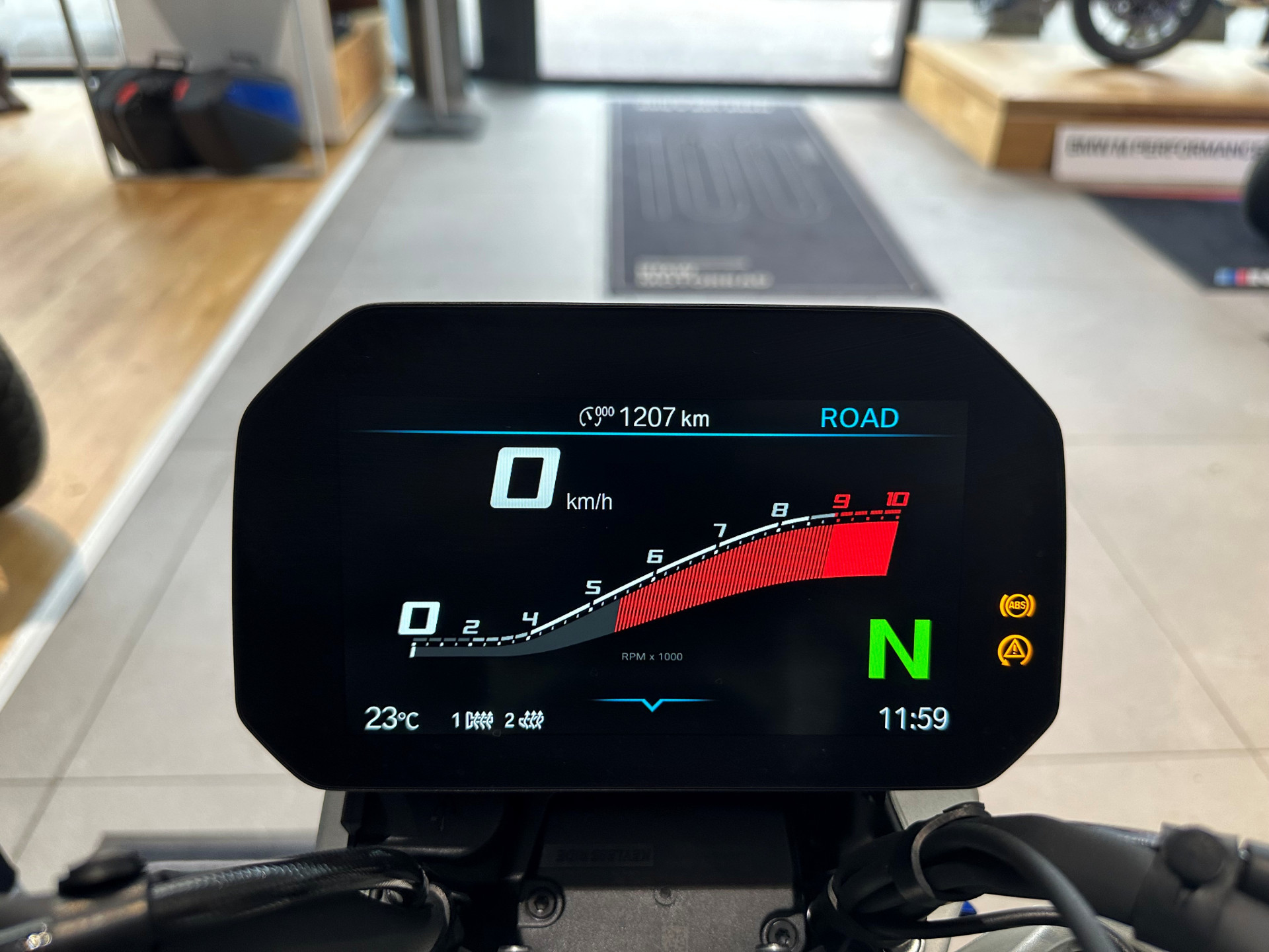 BMW R 1300 R-image-5