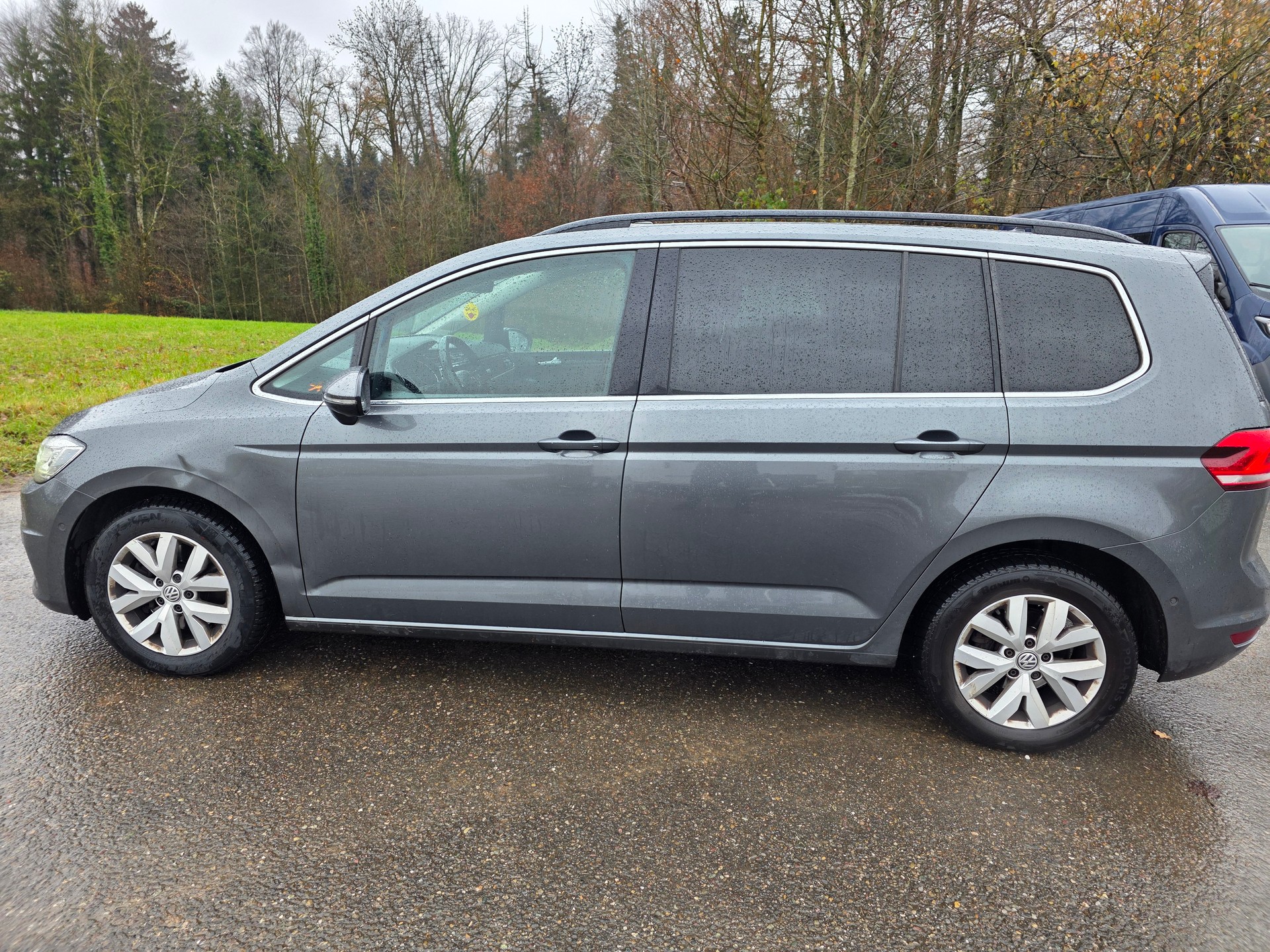 VW Touran 1.6 TDI BlueMotion Technology Family-showroom-element-3
