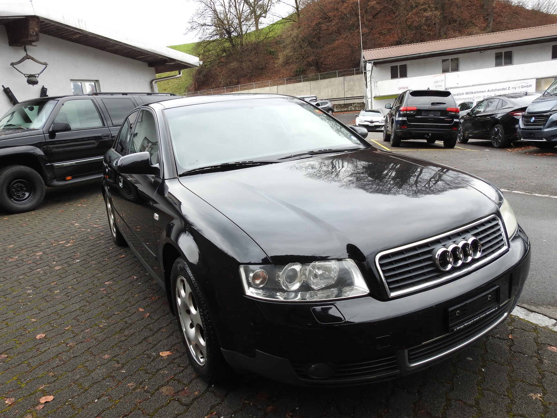 AUDI A4 1,8 V6-image-5