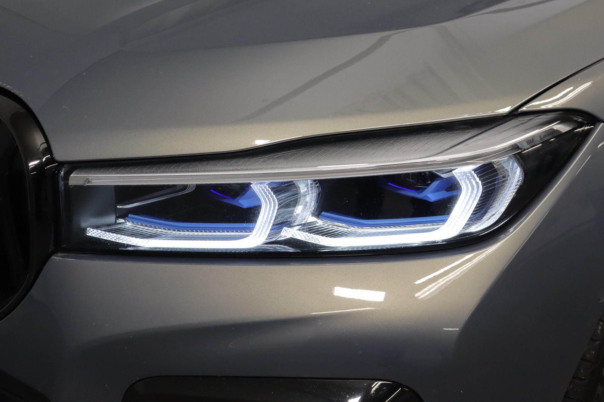 BMW 740d xDrive-image-20