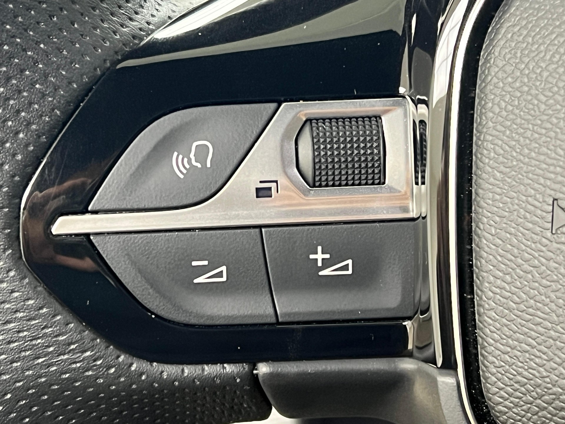 PEUGEOT 508 SW 1.6 Plug-in Hybrid GT / ab 3,99% Leasing bei Abschluss einer Protect Autoversicherung-image-15