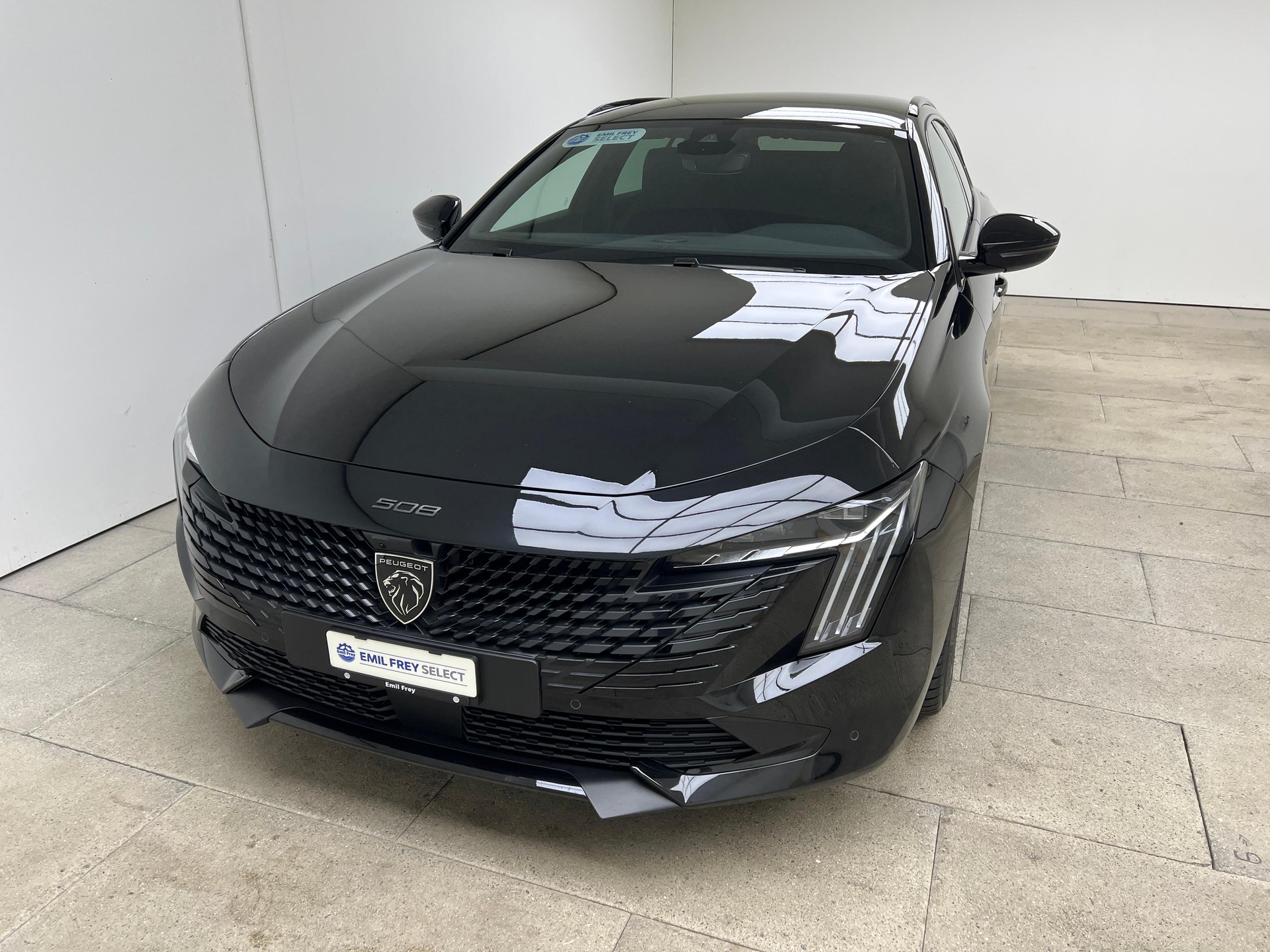 PEUGEOT 508 SW 1.6 Plug-in Hybrid GT / ab 3,99% Leasing bei Abschluss einer Protect Autoversicherung