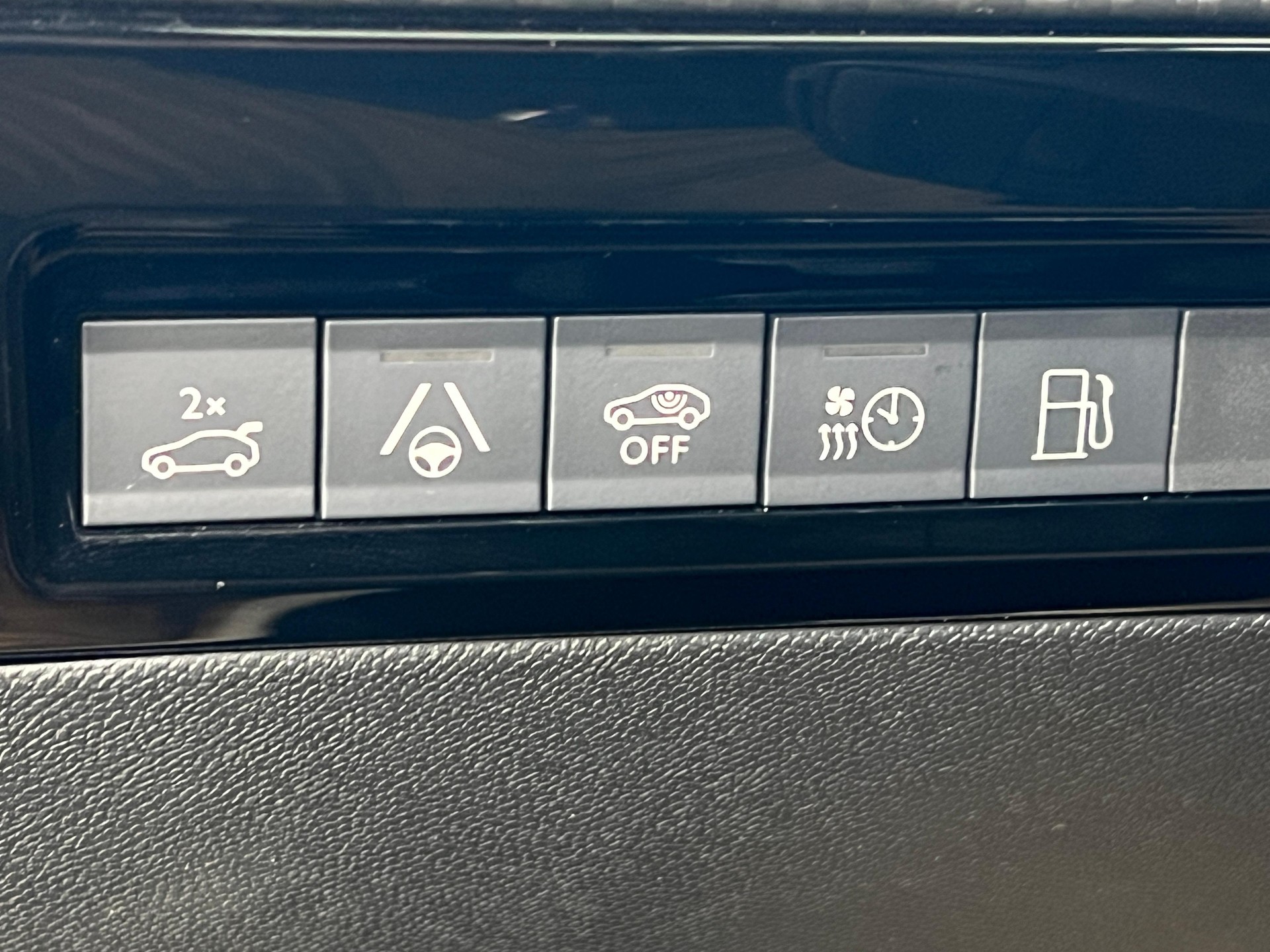 PEUGEOT 508 SW 1.6 Plug-in Hybrid GT / ab 3,99% Leasing bei Abschluss einer Protect Autoversicherung-image-16