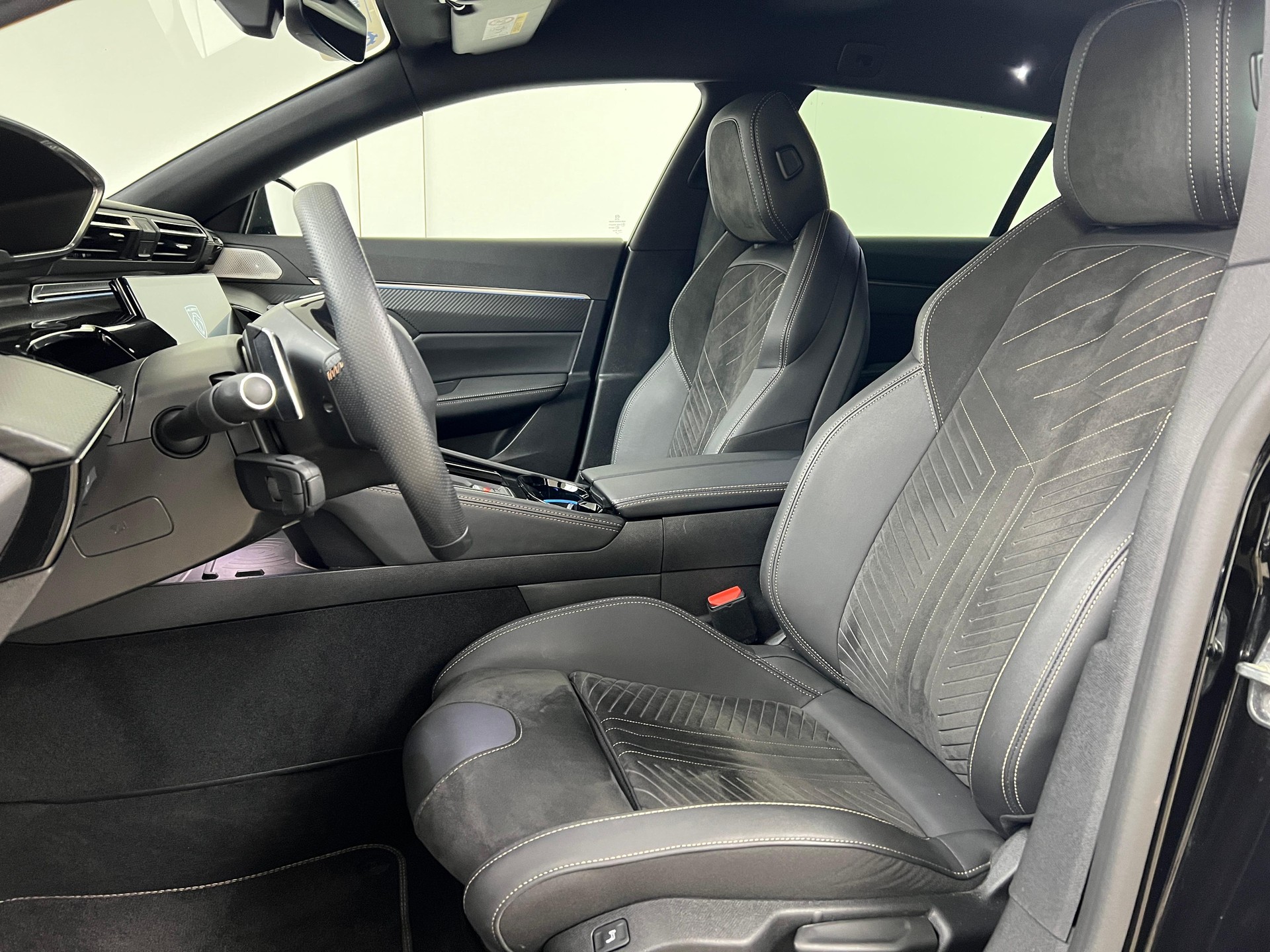 PEUGEOT 508 SW 1.6 Plug-in Hybrid GT / ab 3,99% Leasing bei Abschluss einer Protect Autoversicherung-image-7