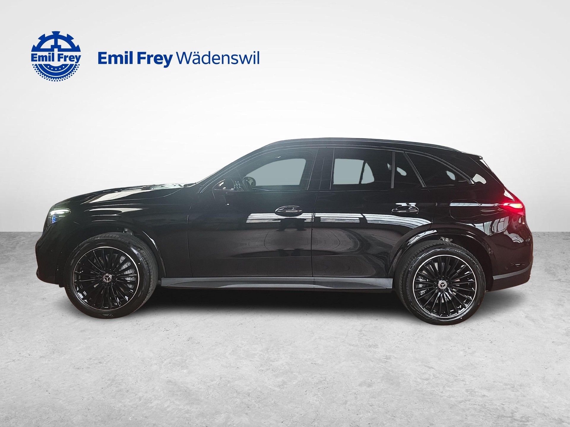 MERCEDES-BENZ GLC 400 e 4MATIC EQ Star AMG Line-showroom-element-1