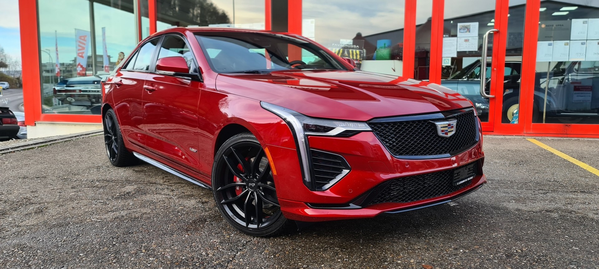 CADILLAC V Allrad 2.7 Turbo-image-30
