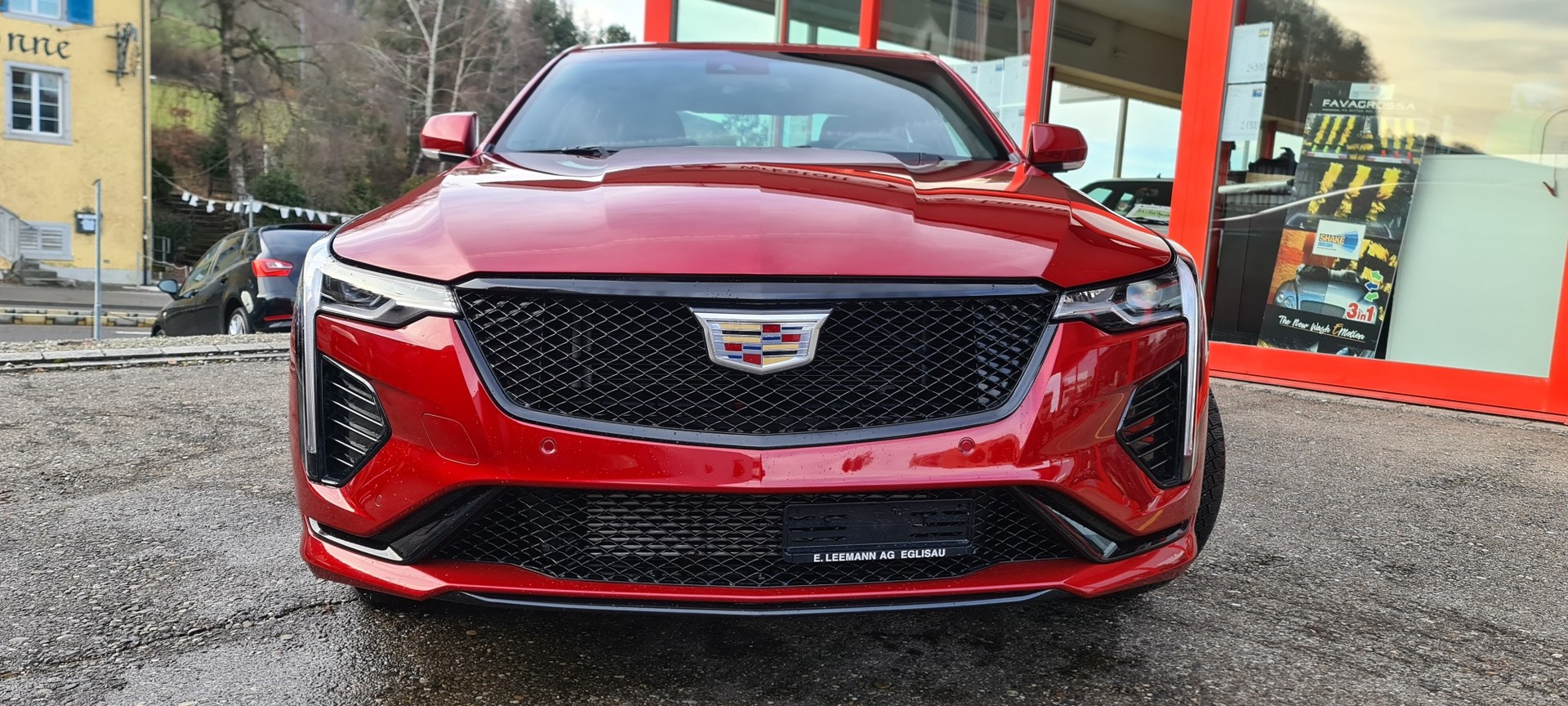 CADILLAC V Allrad 2.7 Turbo-image-10
