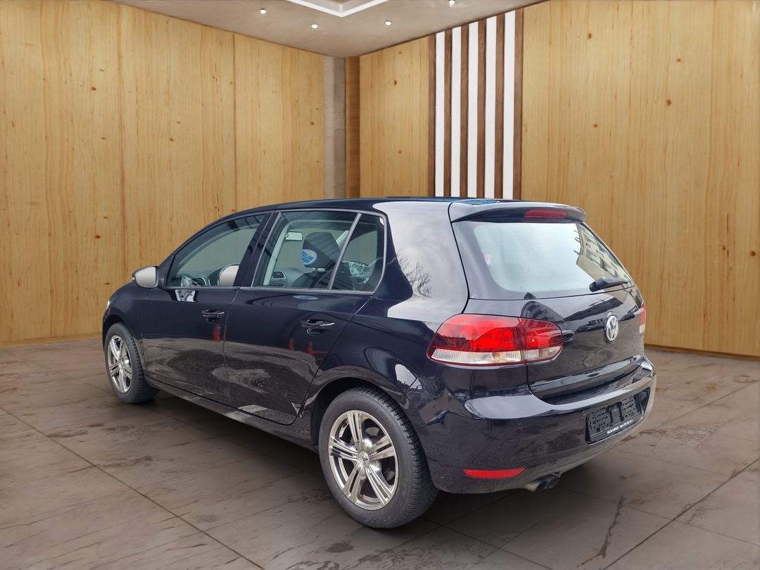 VW Golf 1.8 TSI Highline DSG-image-7