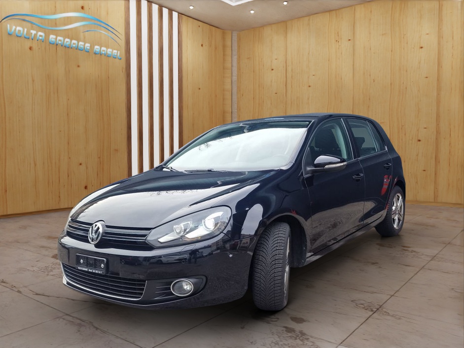 VW Golf 1.8 TSI Highline DSG-showroom-element-2