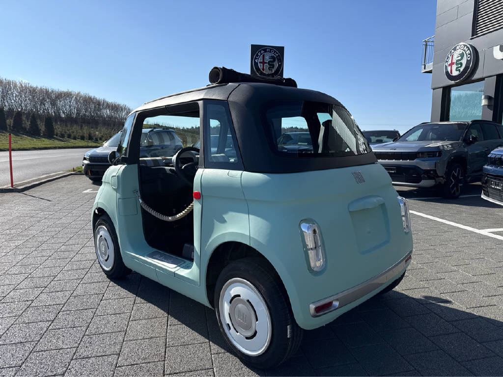 FIAT Topolino Dolcevita-showroom-element-1
