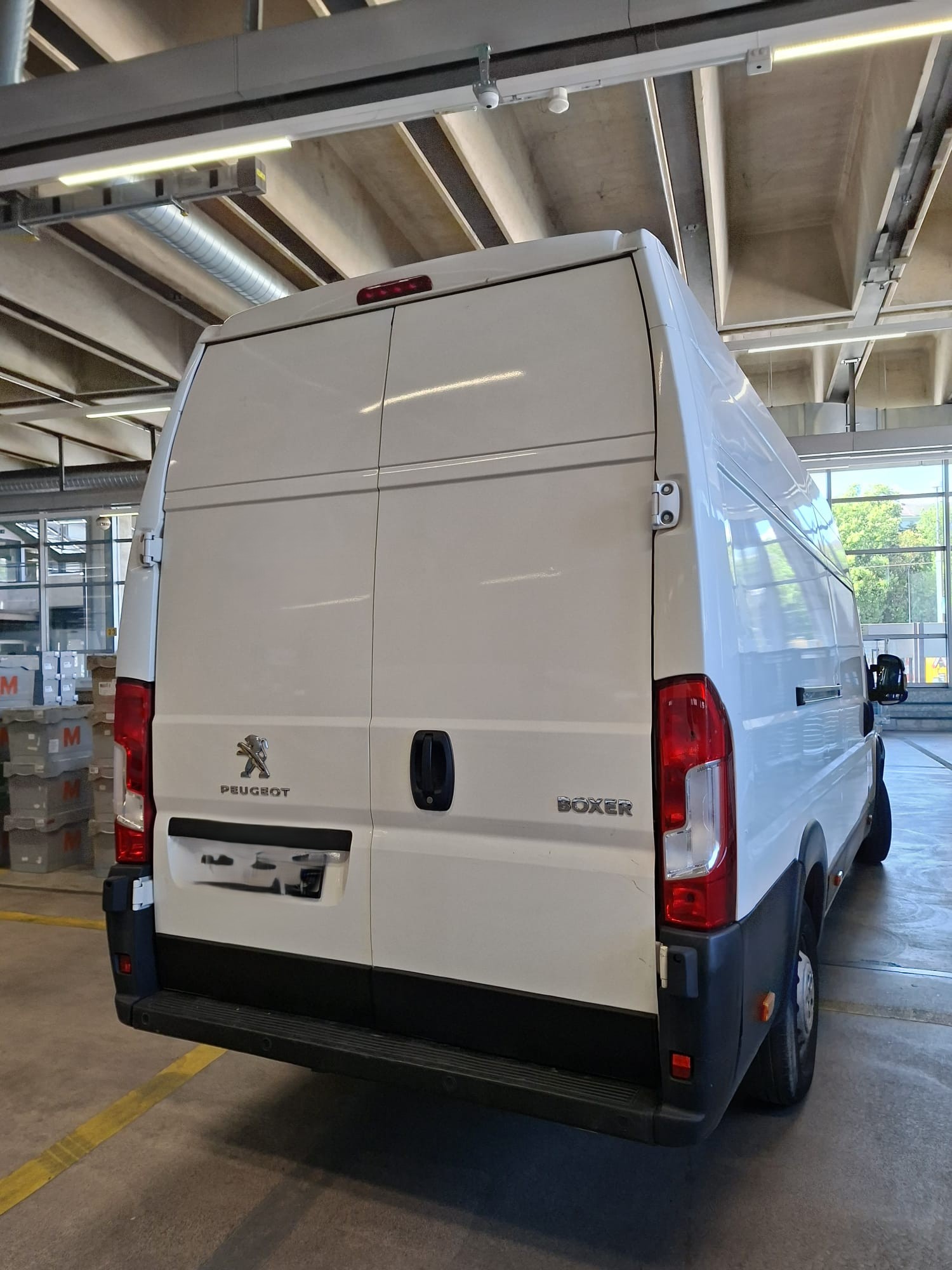 PEUGEOT Boxer 2.2 HDI 435 Premium L4H3-image-2