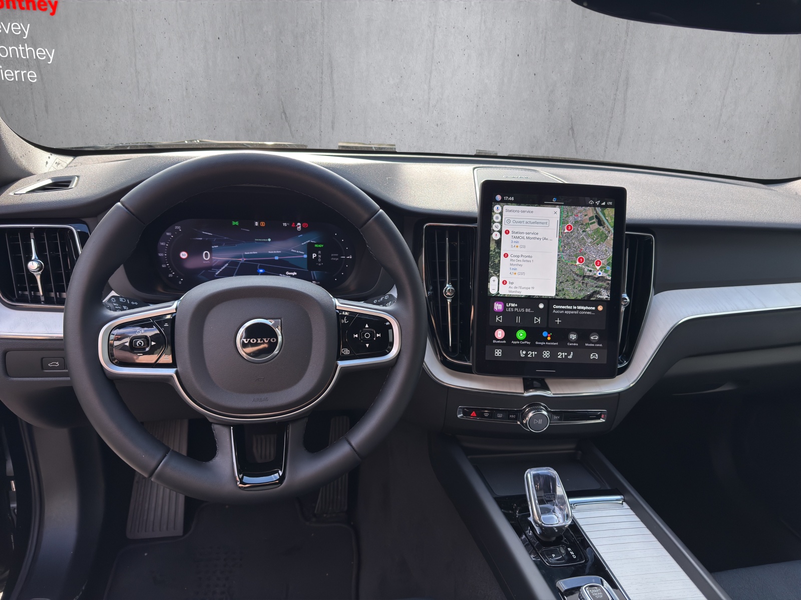 VOLVO XC60 T6 eAWD PluginHybrid Plus Bright Geartronic-image-9