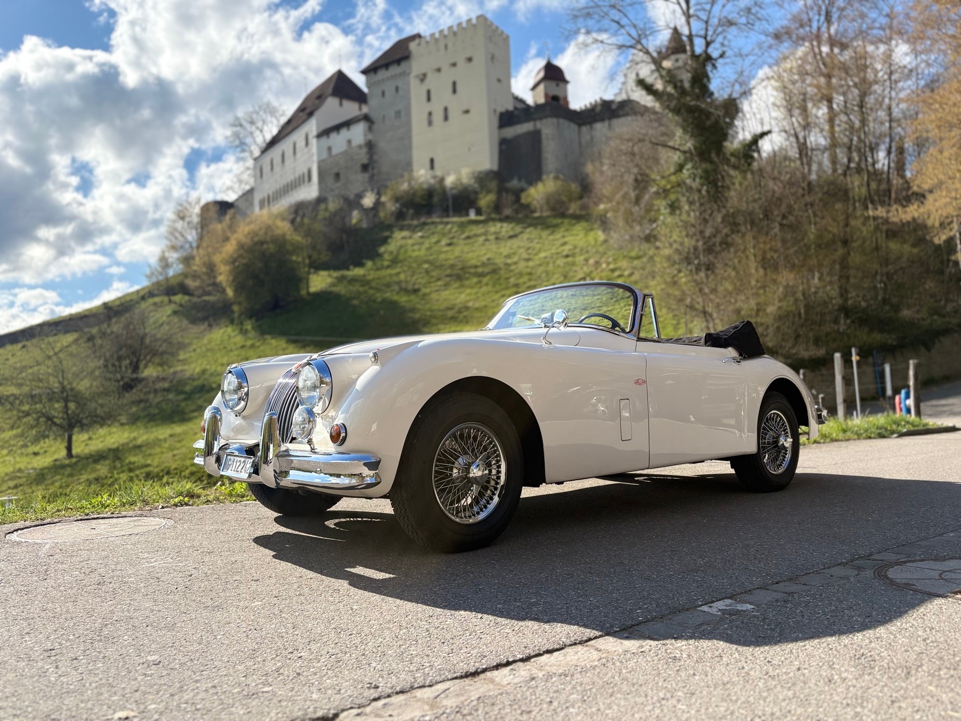 JAGUAR XK150