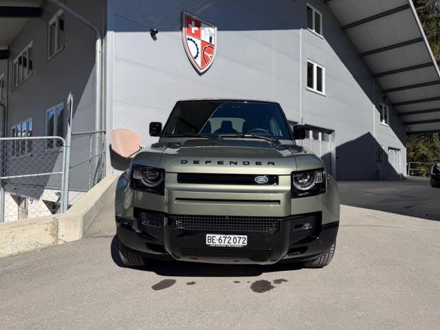 LAND ROVER Defender 130 3.0 D I6 300 X-Dynamic HSE-showroom-element-3