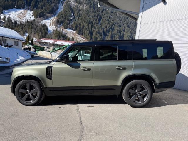LAND ROVER Defender 130 3.0 D I6 300 X-Dynamic HSE-showroom-element-2