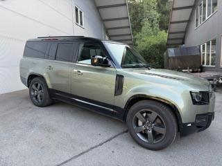 LAND ROVER Defender 130 3.0 D I6 300 X-Dynamic HSE