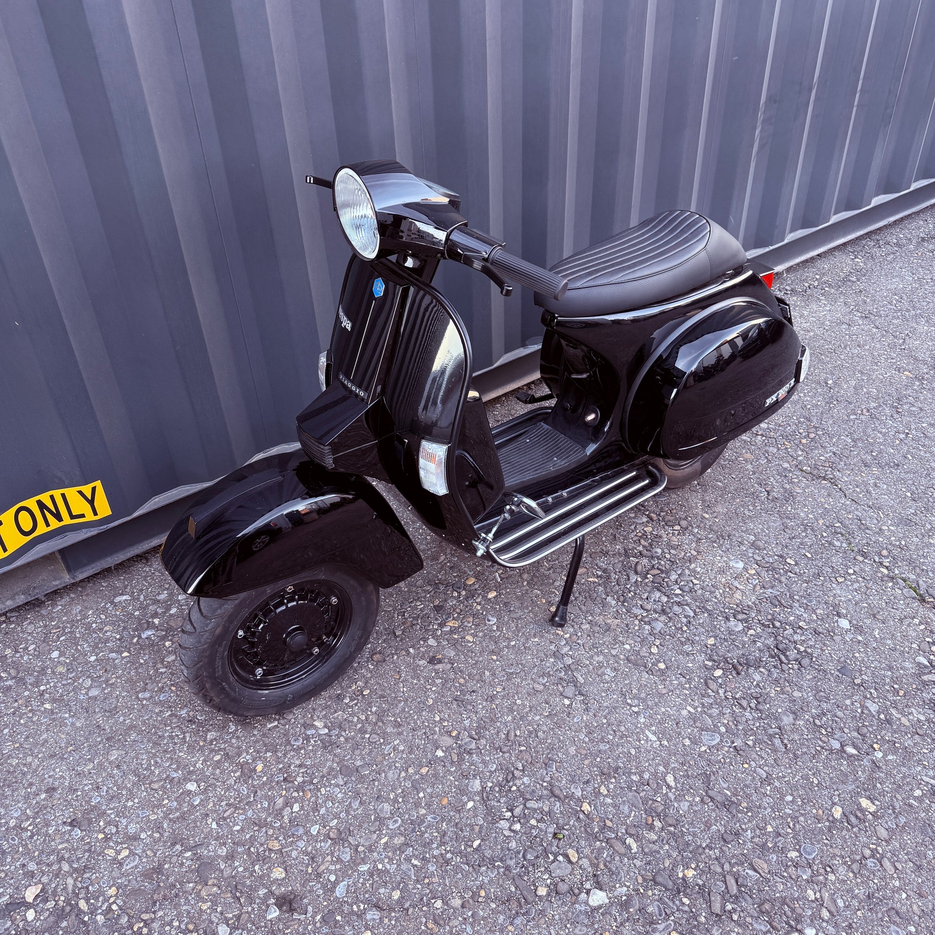 PIAGGIO Vespa PX 200 E-image-2