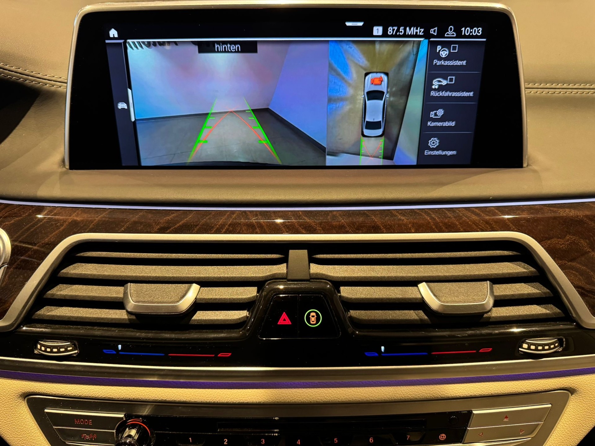 BMW 750Li xDrive-image-26