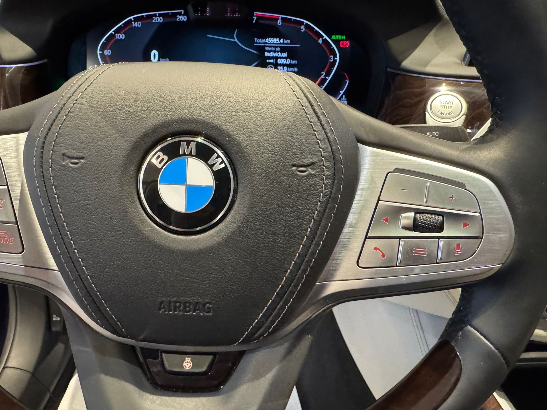 BMW 750Li xDrive-image-22