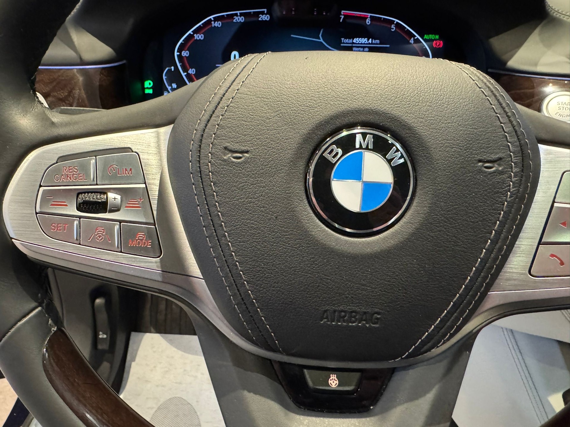 BMW 750Li xDrive-image-19