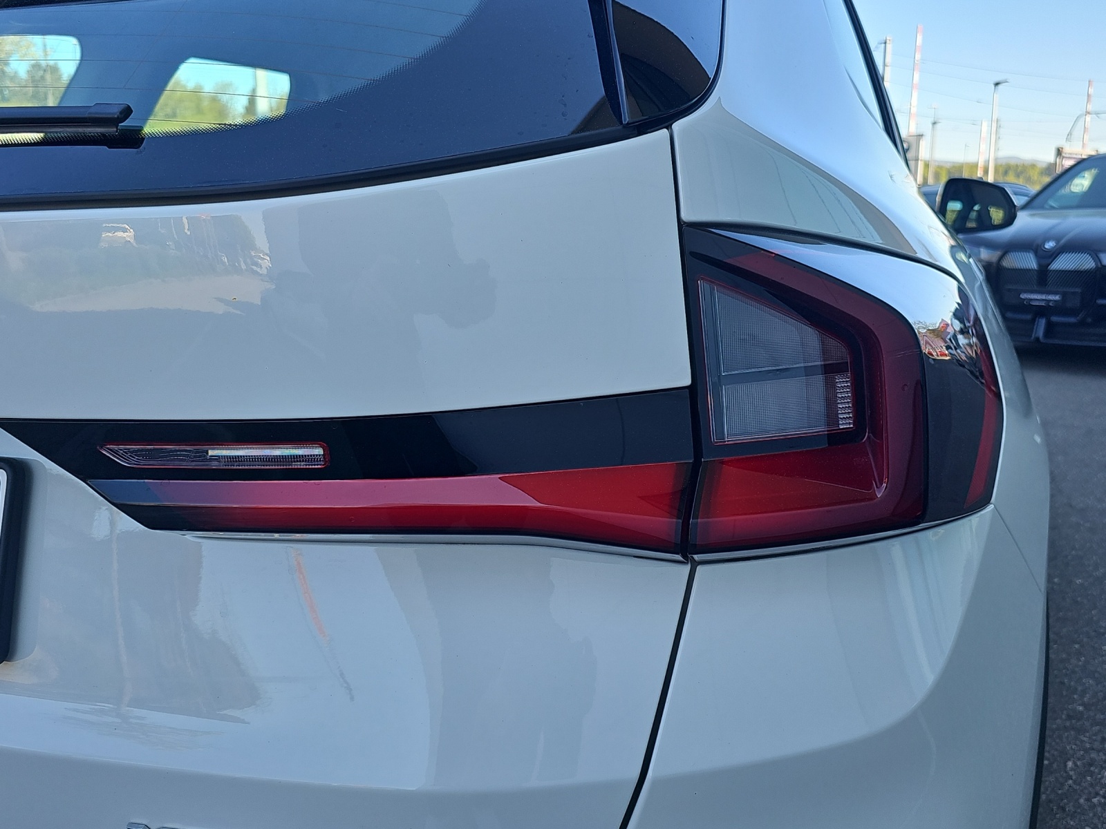 BMW X1 xDrive 23i 48V-image-20