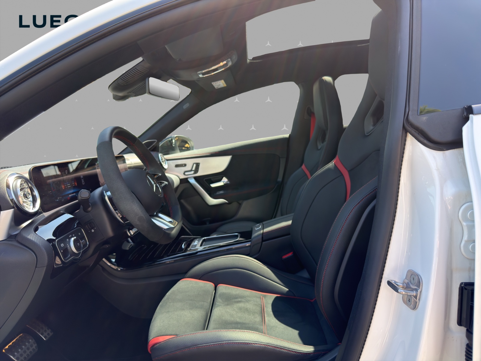 MERCEDES-BENZ CLA 35 AMG 4Matic 8G-DCT-image-7