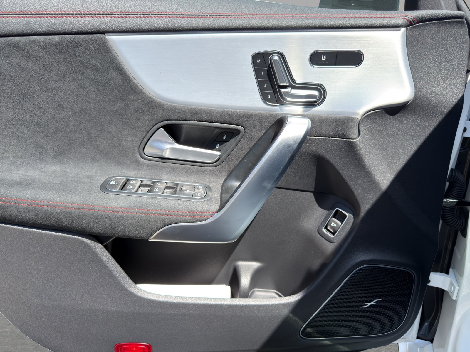 MERCEDES-BENZ CLA 35 AMG 4Matic 8G-DCT-image-12
