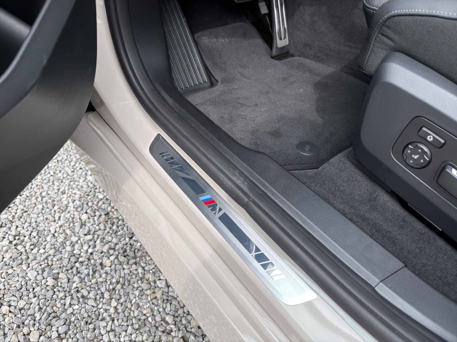 BMW X3 xDrive 30e M Sport Pro-image-24