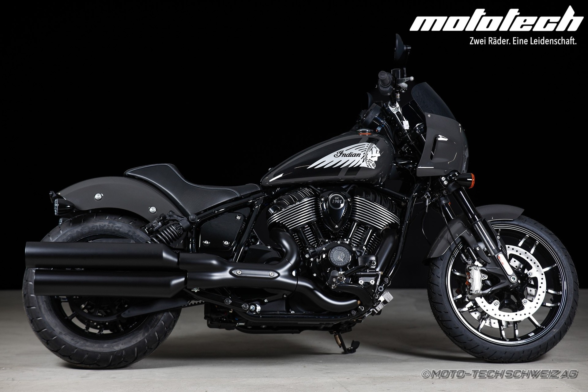 INDIAN Sport Chief-image-0
