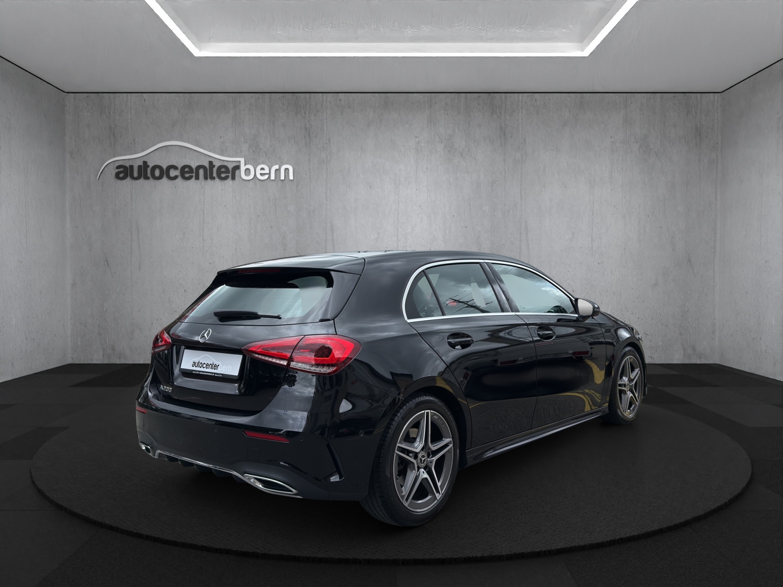 MERCEDES-BENZ A 200 AMG Line 7G-DCT-image-6
