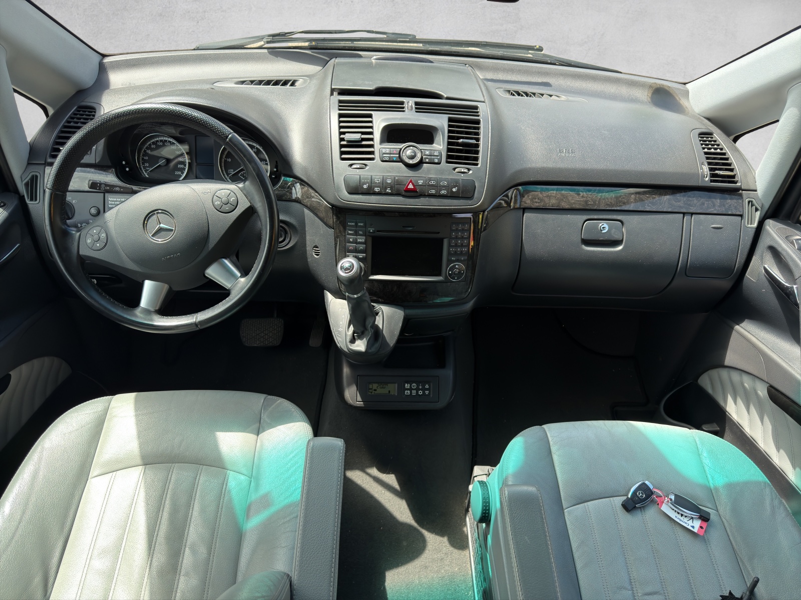MERCEDES-BENZ Viano 2.2 CDI Blue Efficiency Marco Polo A-image-11