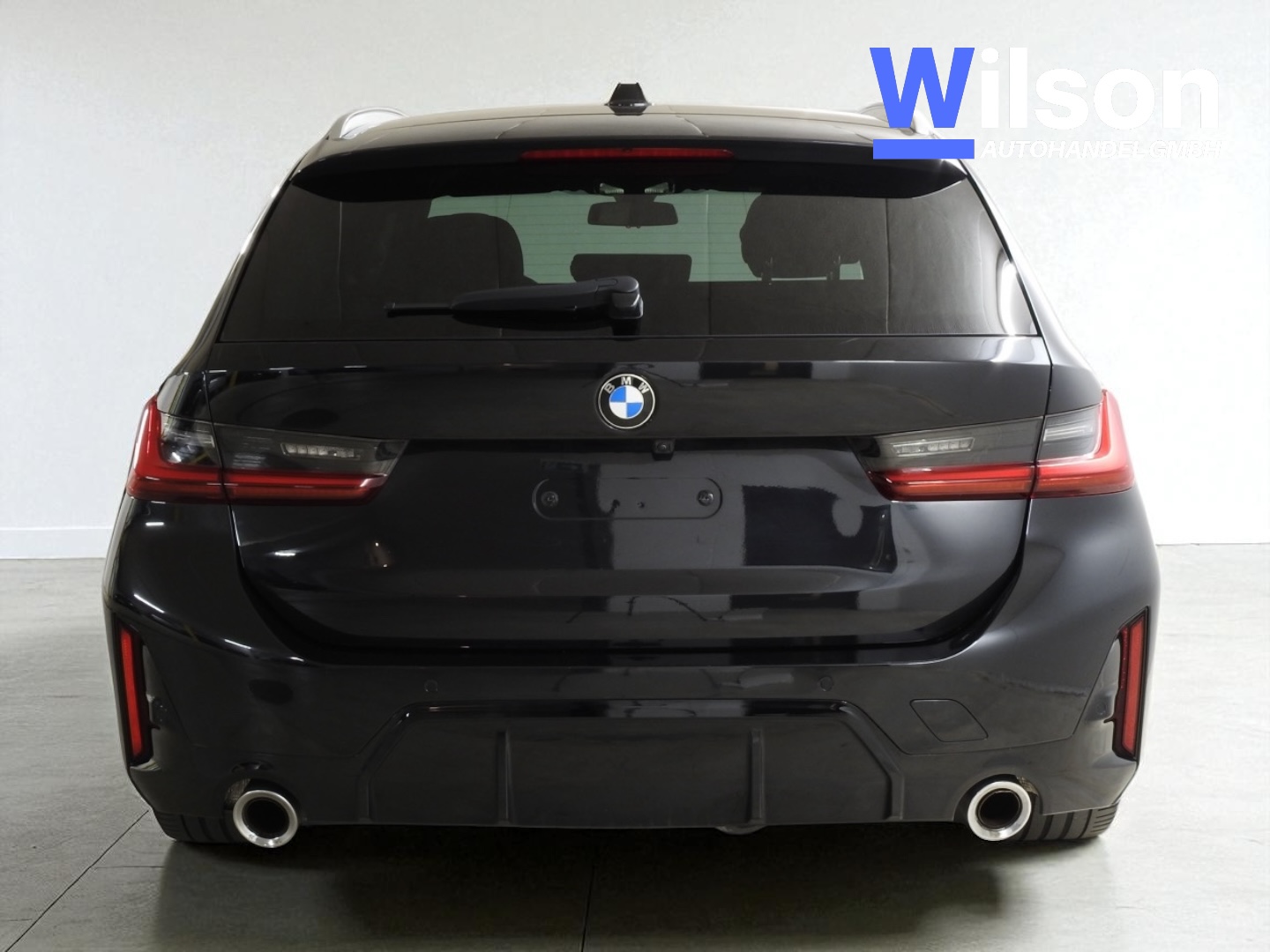 BMW 330i xDrive Steptronic M Sport-image-4