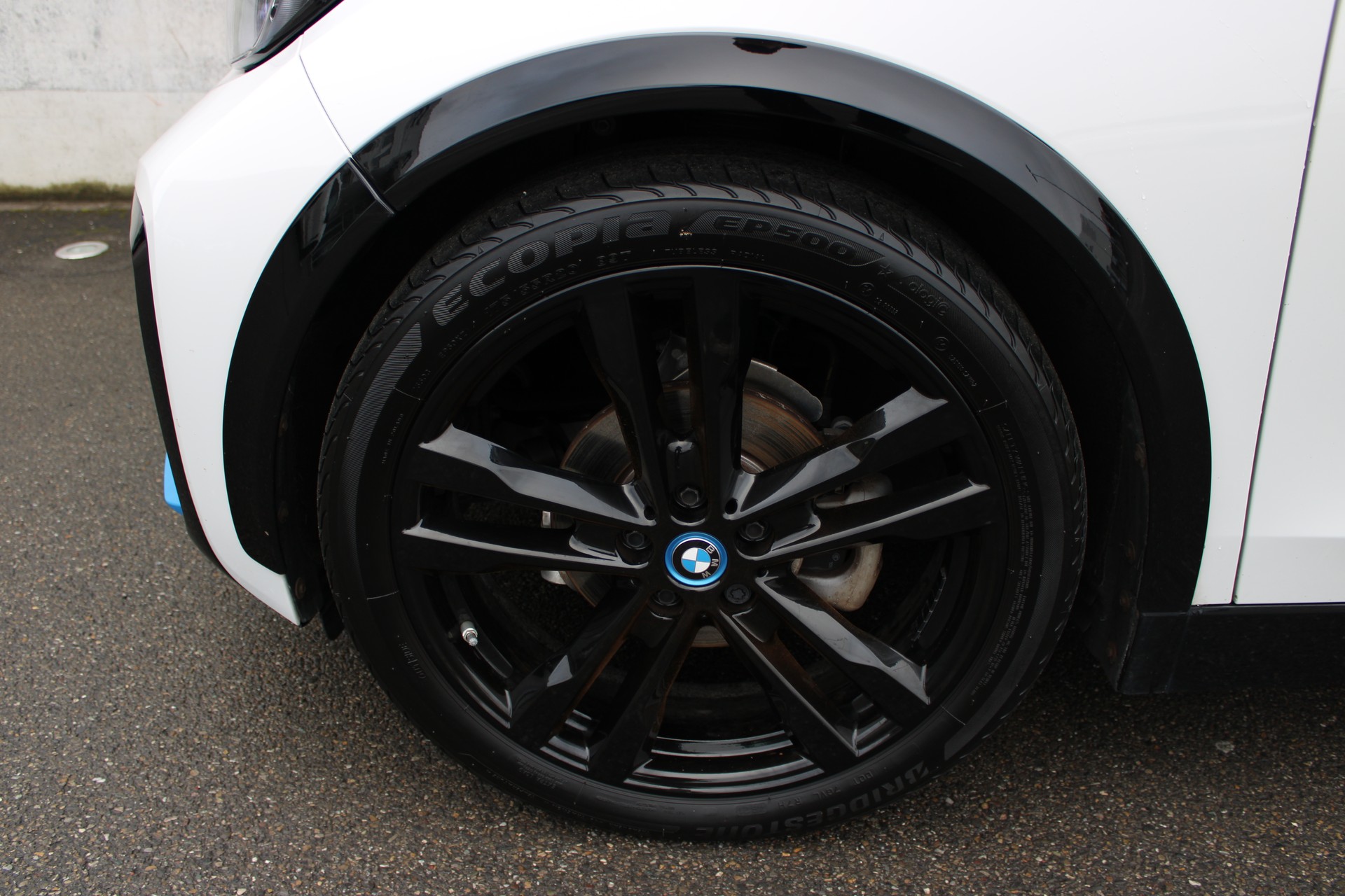 BMW i3s (120Ah)-image-8