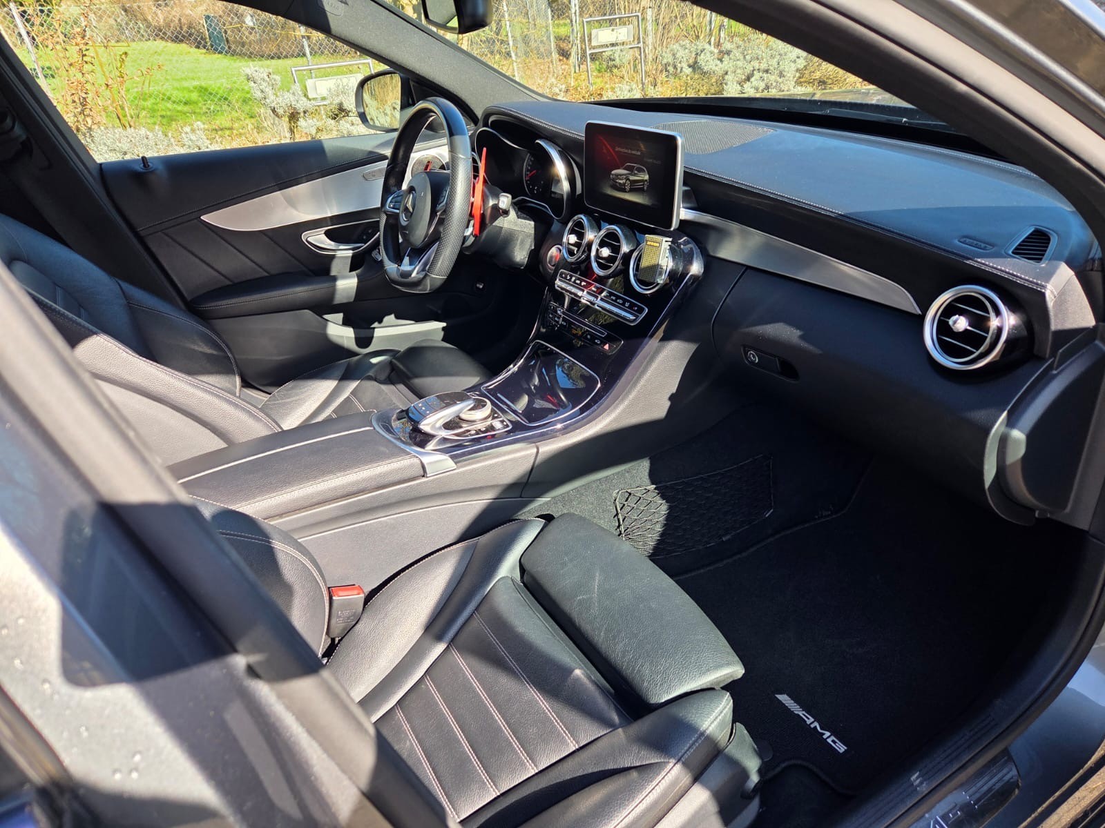 MERCEDES-BENZ C 43 AMG 4Matic 9G-Tronic-image-13
