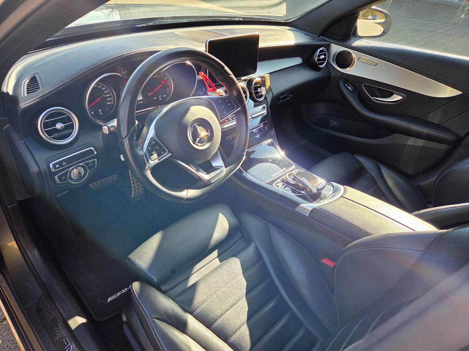 MERCEDES-BENZ C 43 AMG 4Matic 9G-Tronic-image-12