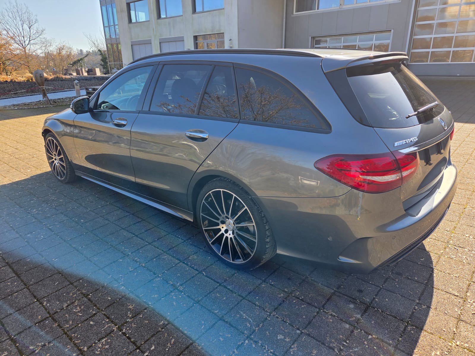 MERCEDES-BENZ C 43 AMG 4Matic 9G-Tronic-image-8
