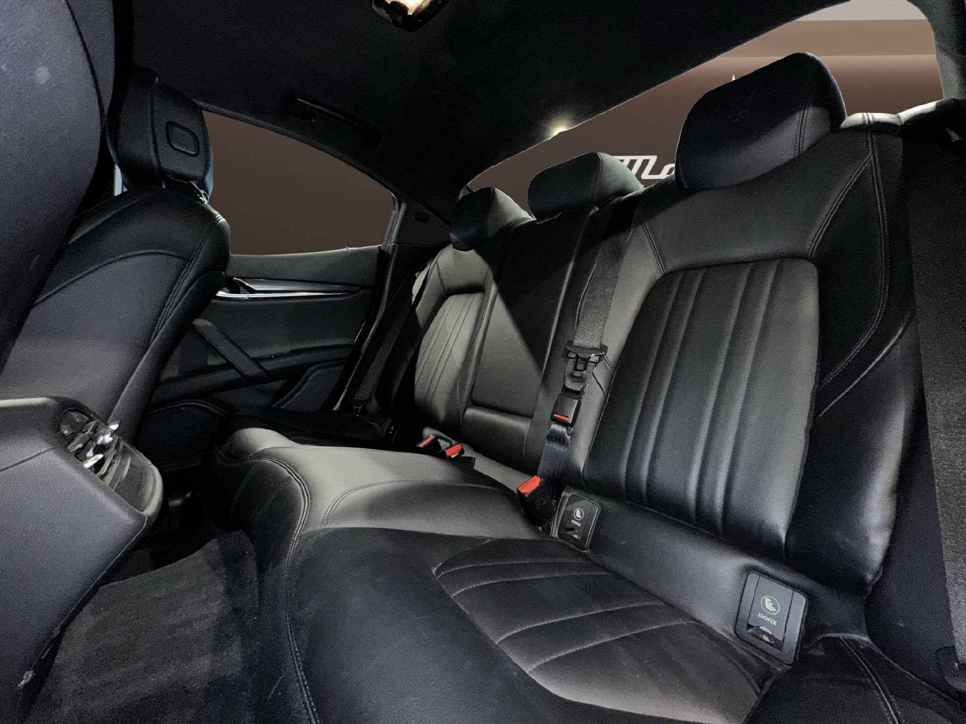 MASERATI Ghibli 3.0 V6 D-image-11