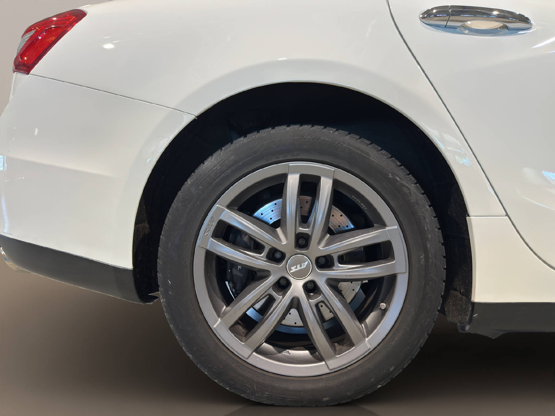 MASERATI Ghibli 3.0 V6 D-image-20
