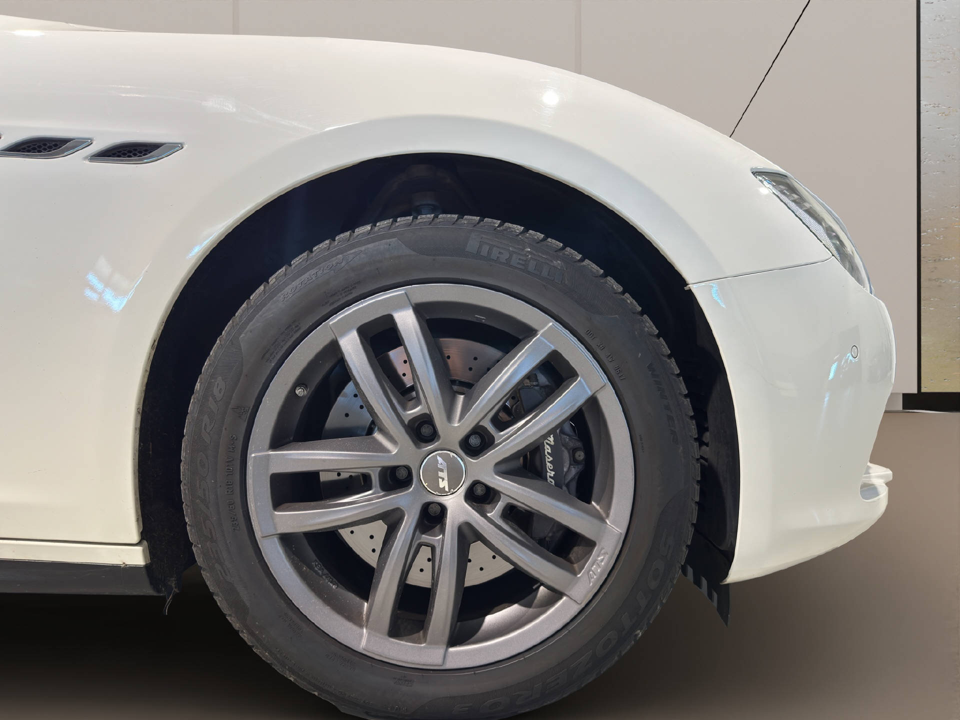 MASERATI Ghibli 3.0 V6 D-image-18
