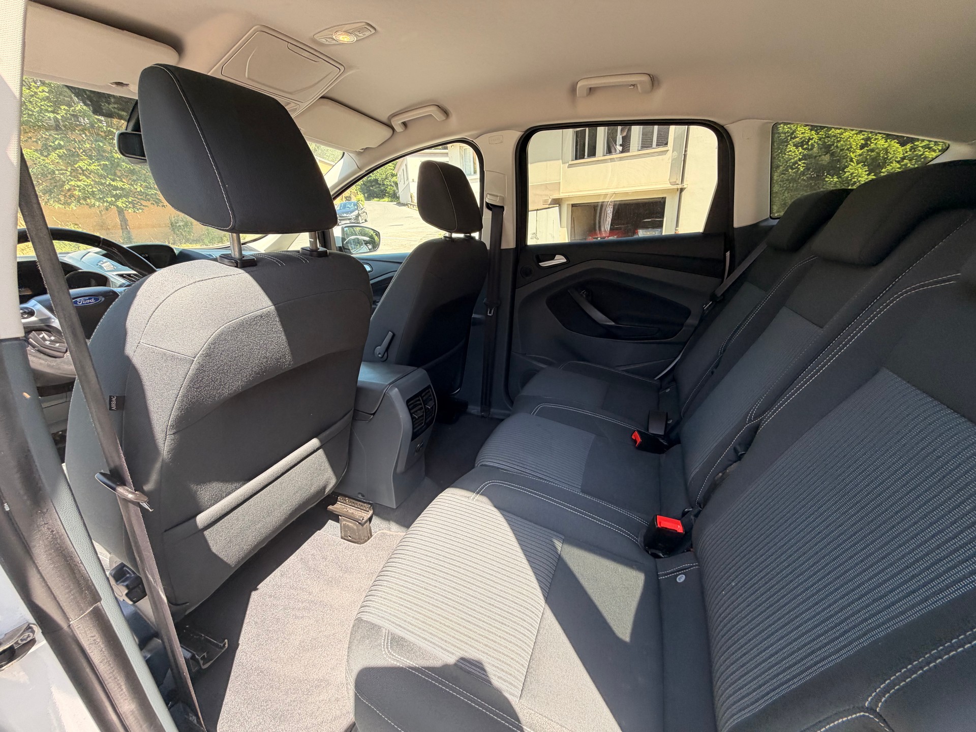 FORD C-Max 2.0 TDCi Carving PowerShift-image-10