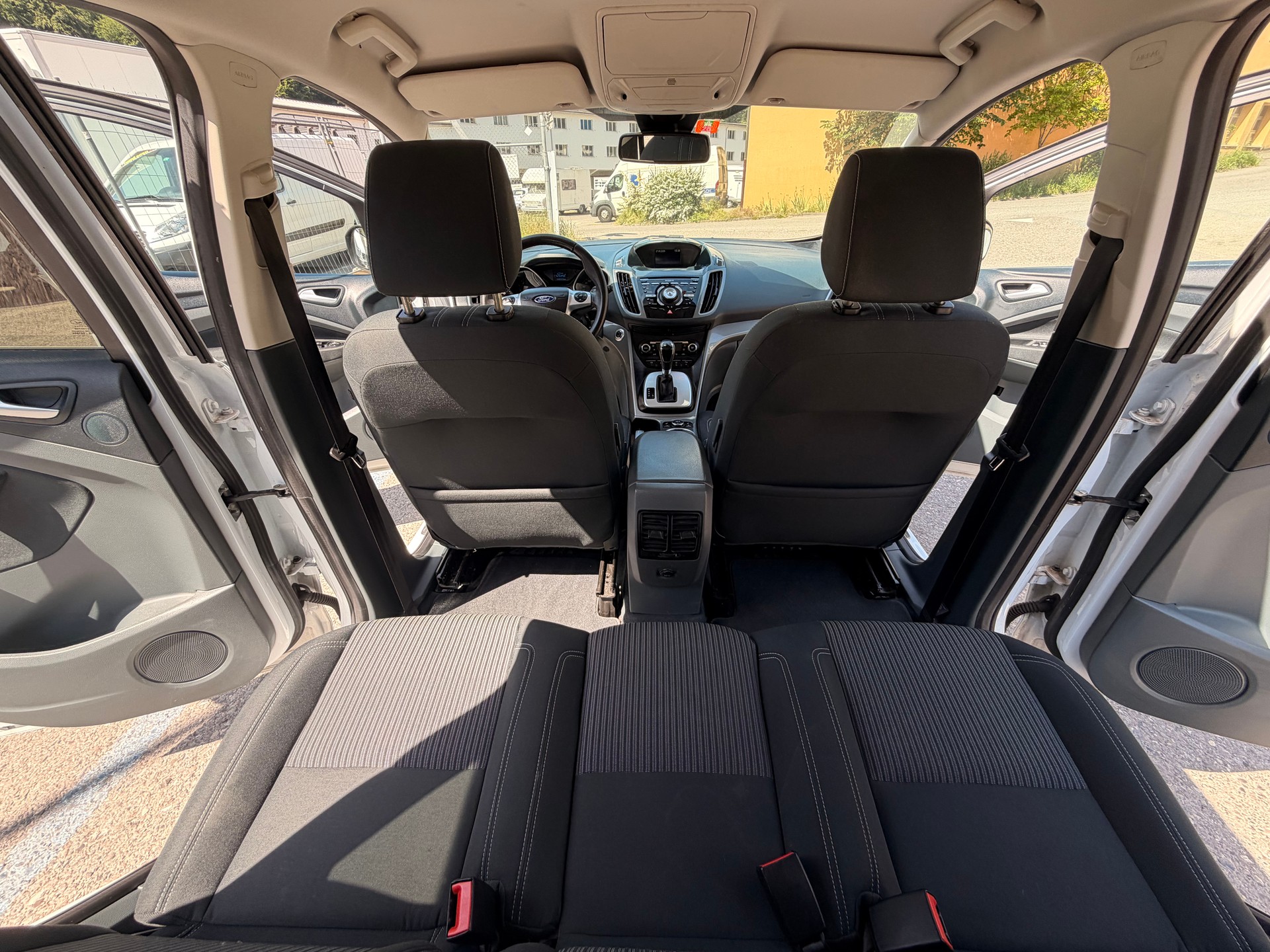 FORD C-Max 2.0 TDCi Carving PowerShift-image-22