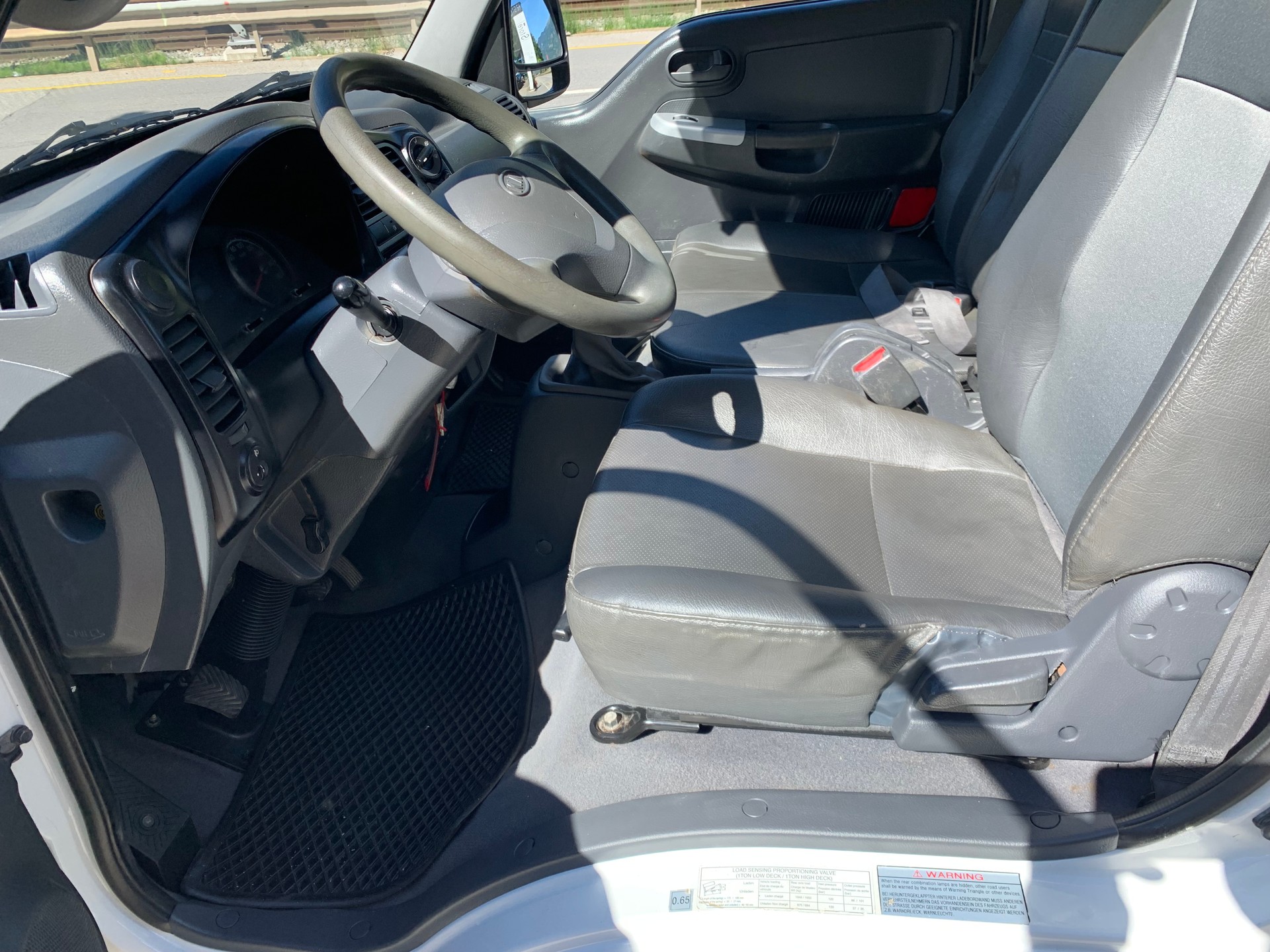 KIA K2900 CRDi-image-7