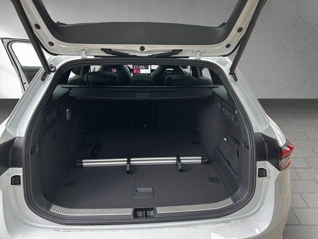 SKODA Superb Combi 2.0 TSI Sportline 4x4 DSG-image-9