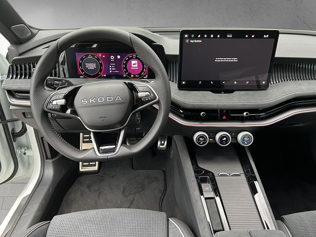SKODA Superb Combi 2.0 TSI Sportline 4x4 DSG-image-15