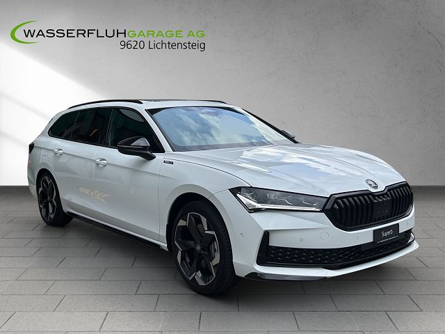 SKODA Superb Combi 2.0 TSI Sportline 4x4 DSG-image-4