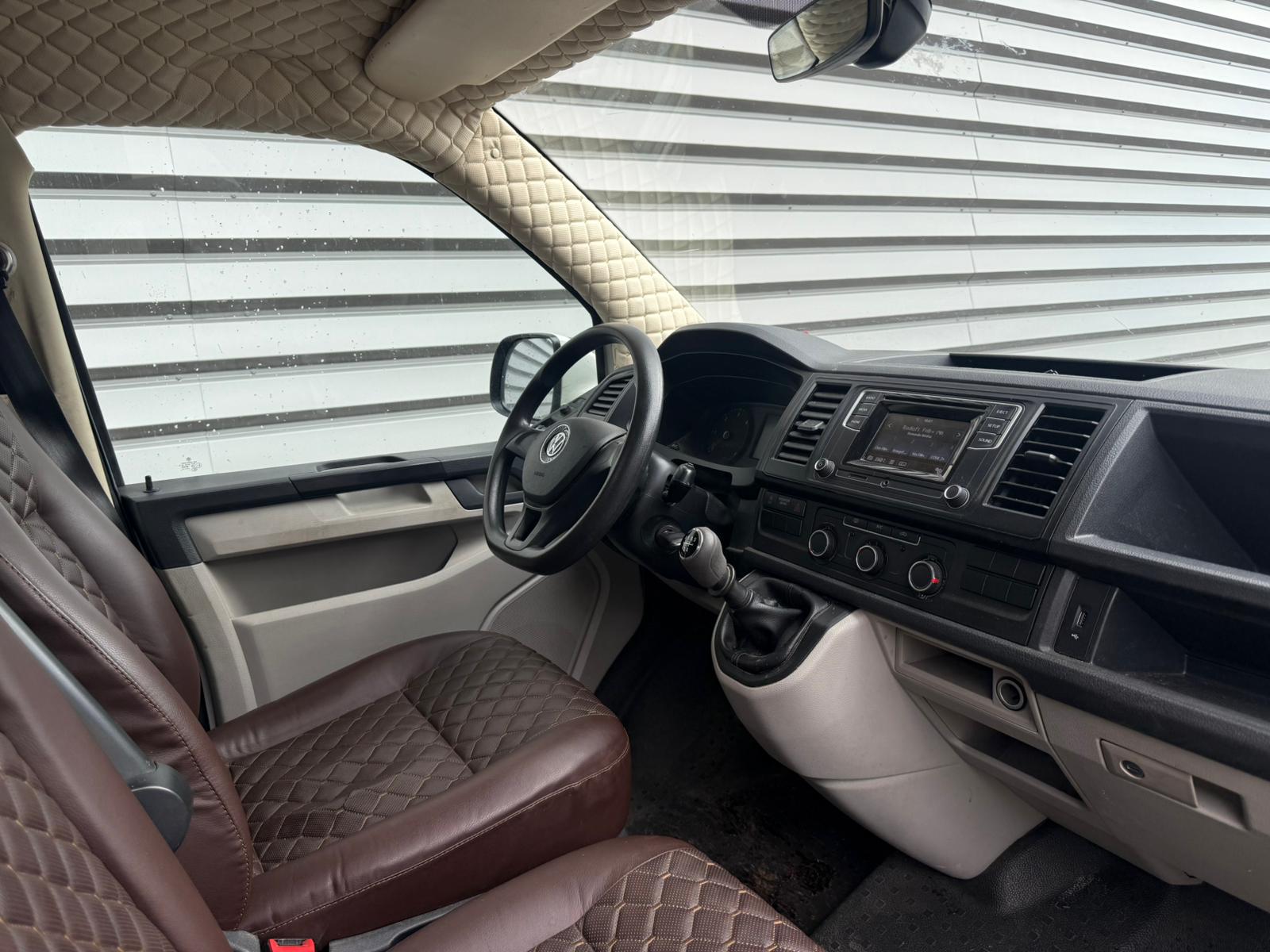 VW T6 2.0 TDI Entry-image-10