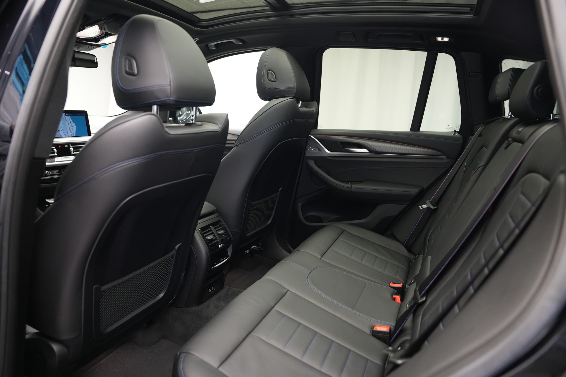BMW X3 M40i *Facelift* *Panorama*-image-15