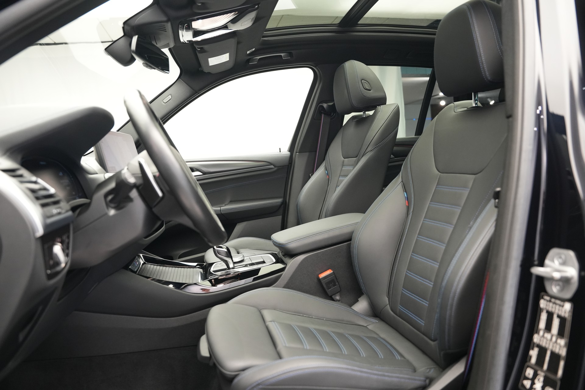 BMW X3 M40i *Facelift* *Panorama*-image-12