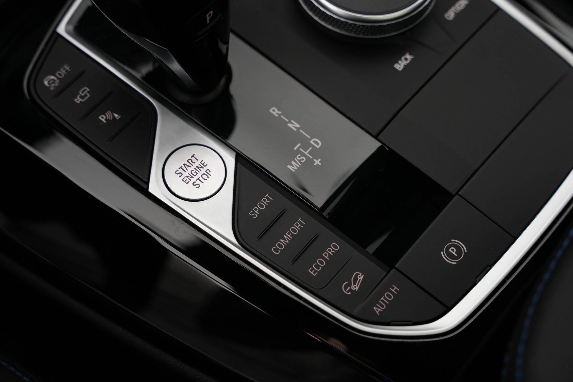 BMW X3 M40i *Facelift* *Panorama*-image-50